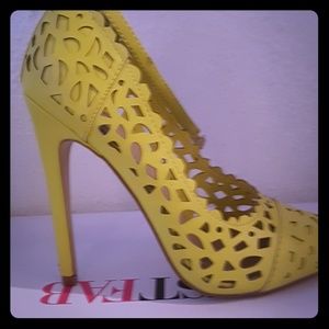 Size 6 Madison by Shoedazzle
